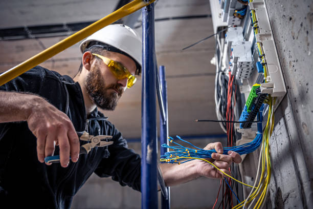 Best 24-Hour Electrician  in Wilderness Rim, WA